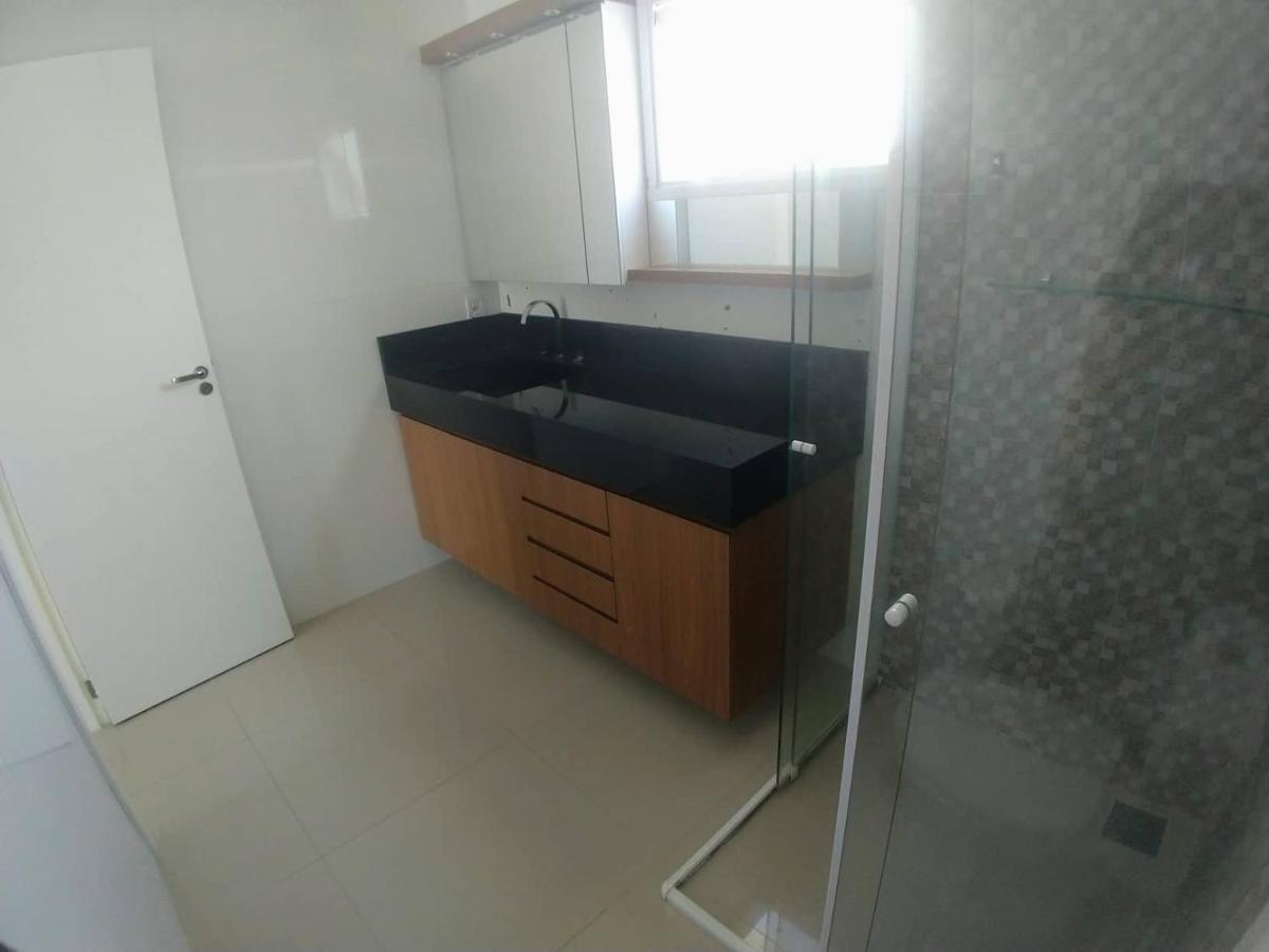 Apto. 03 Quartos à 500m Da Praia